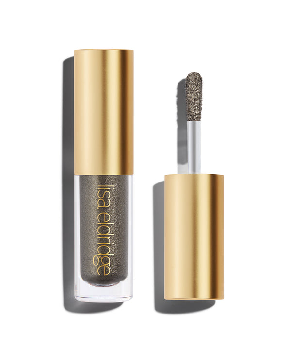 block Selene Liquid Lurex on a white background with doe foot showing