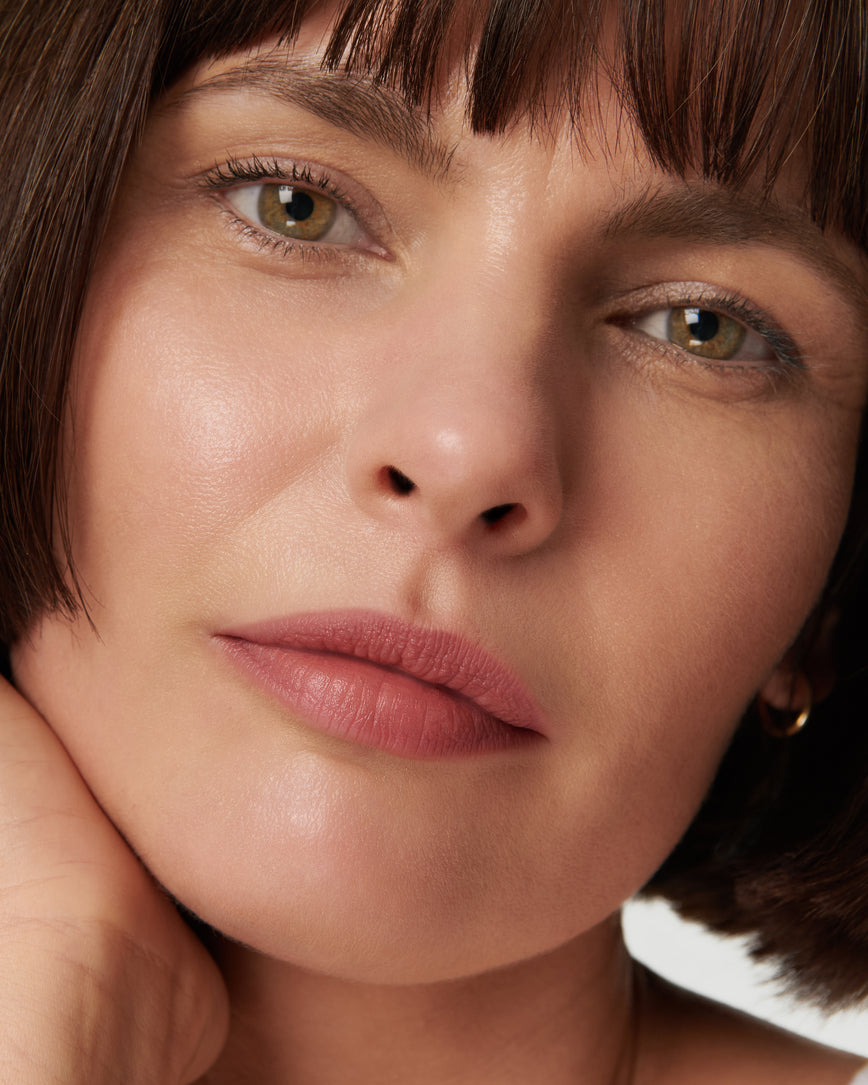 Portrait close-up of model wearing 1C Sculpt and Shade Lip Pencil 