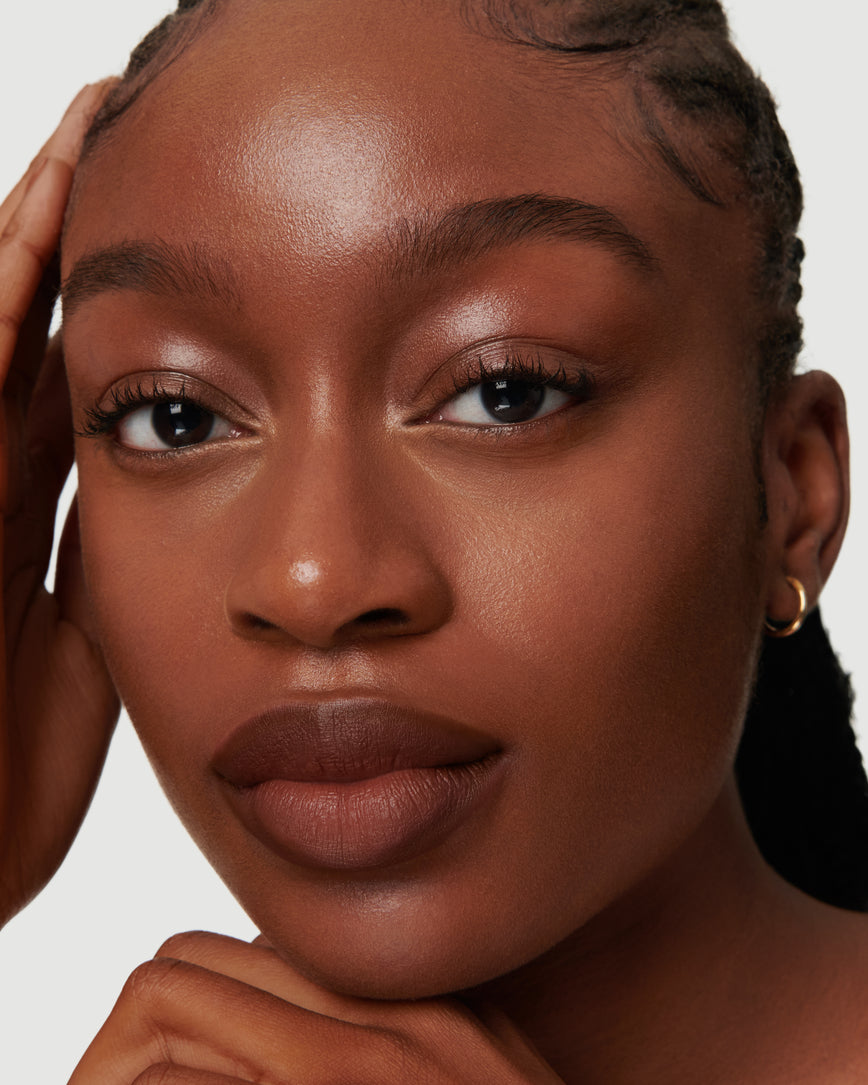 Portrait close-up of model wearing 3N Sculpt and Shade Lip Pencil 