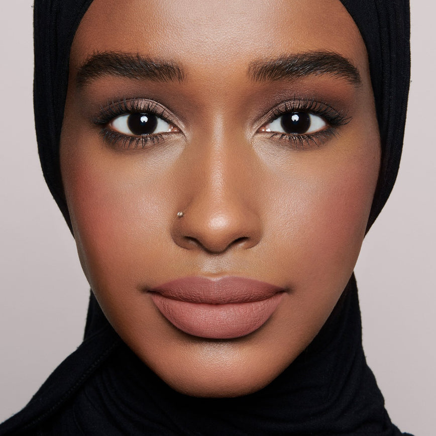 The Holiday Muse (Holiday Kits)